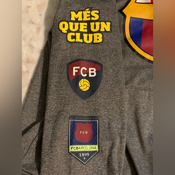 FC Barcelona Gray XL Hooded Sweatshirt - Picture 7 of 10